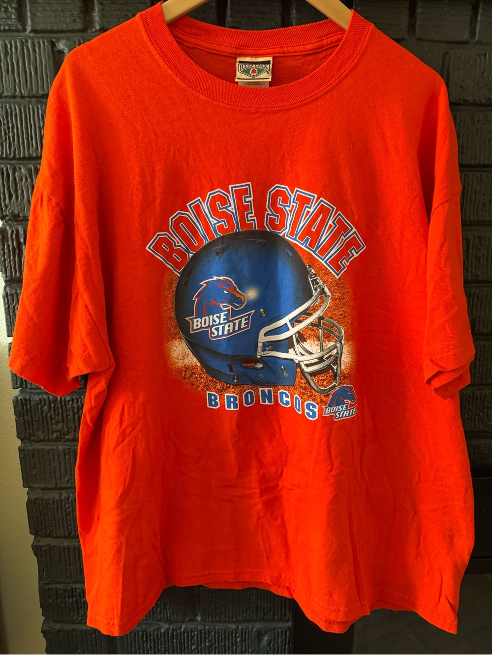 Vintage Boise State Broncos Orange Graphic T-Shirt - Official Team Tee